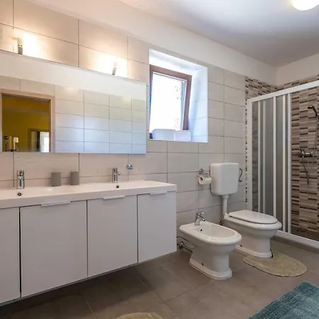 Ferienhaus Annabelle Farini